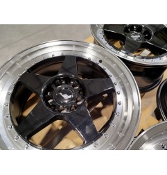 Set of JR6 18x8,5 ET22 5x114,3/120 Gloss Black w/Machined Lip