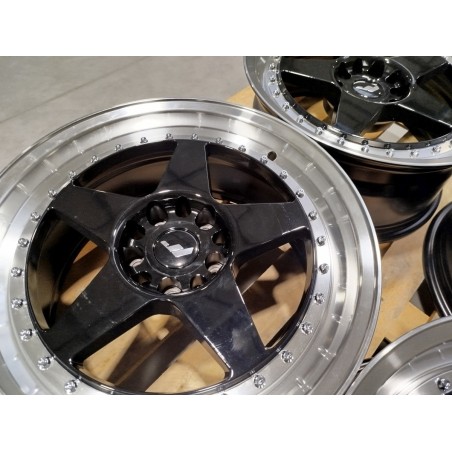 Set of JR6 18x8,5 ET22 5x114,3/120 Gloss Black w/Machined Lip