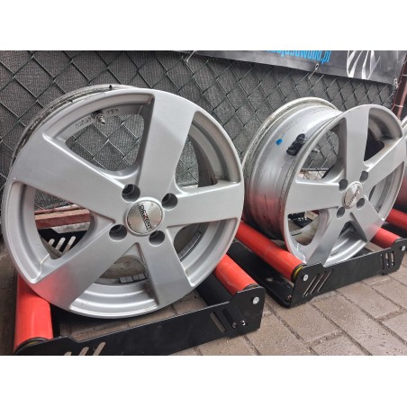 4x felgi alu R15 4x100