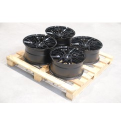 Set of JR28 18x8,5 ET35 + 18x9,5 ET35 5x120 Gloss Black