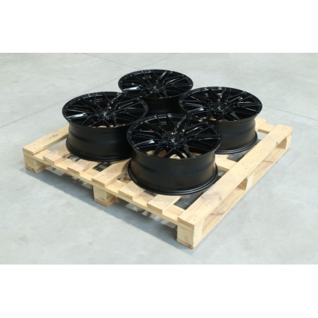 Set of JR28 18x7,5 ET33 4x100 Gloss Black